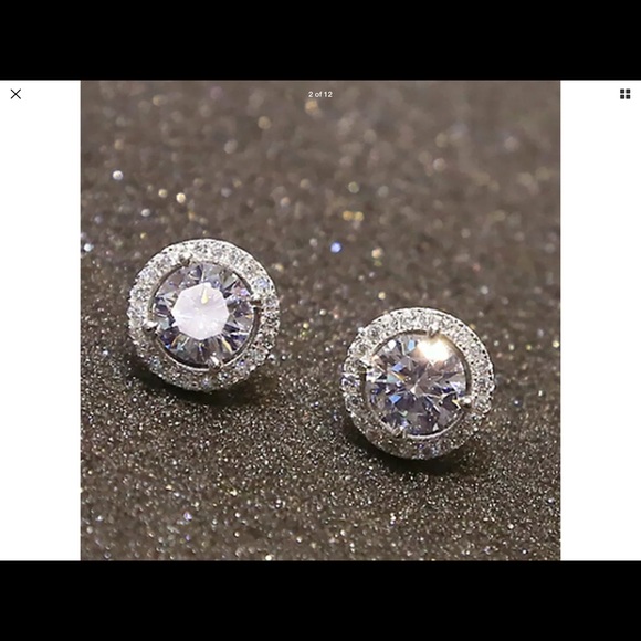 🎁18 k White GoldPlatedCrystalZircon InlaidEarrings - Picture 3 of 11